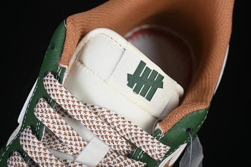 All categories Nk Air Force 1 Air Force series Nk Air Force 1 Low Air Force low top Nike Air Force 1'07 Low UN joint grass green splicing raw rubber Air Force 1 low top casual sneakers JP8028-006